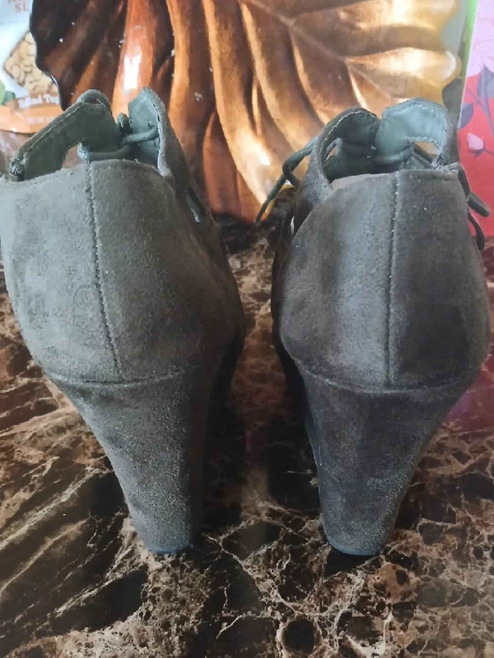 Women’s Olive Green Lace-Up Cutout Wedges